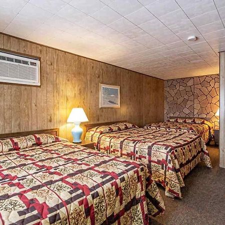 Motel Ely Екстер'єр фото