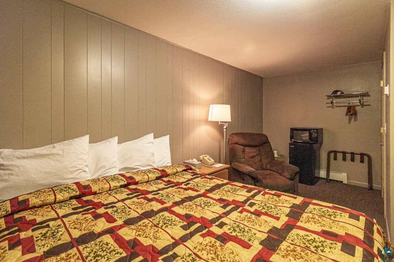Motel Ely Екстер'єр фото